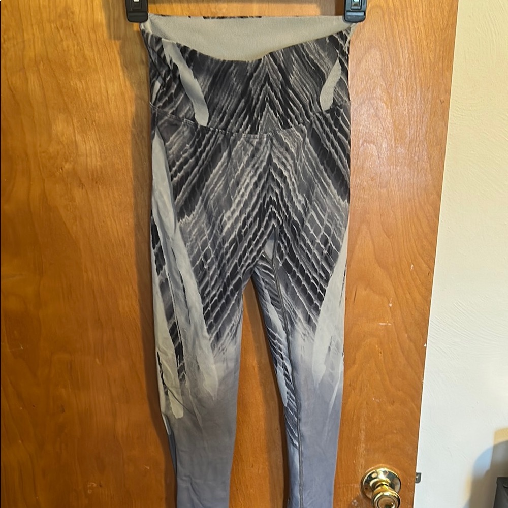 Gray Scrunched Butt, High Rise Leggings